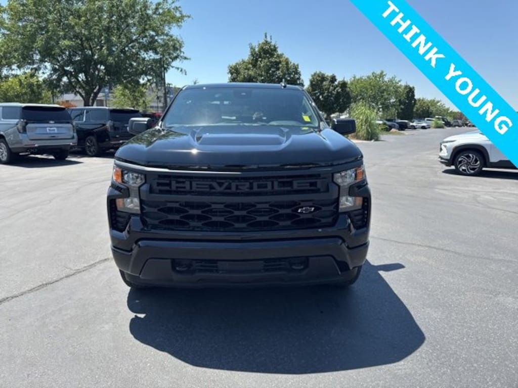 New 2026 Chevrolet Silverado 1500 Custom Truck