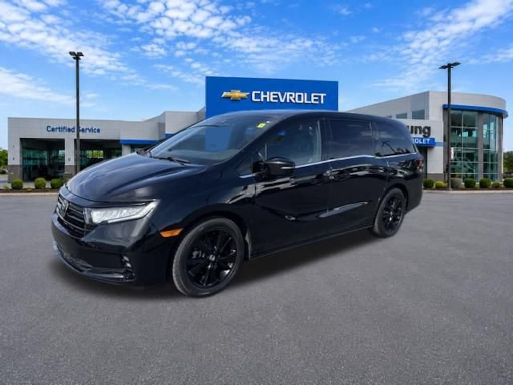 Used 2023 Honda Odyssey Sport Minivan
