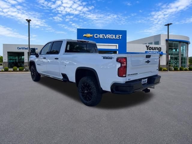 2026 Chevrolet Silverado 3500HD LTZ - Photo 6