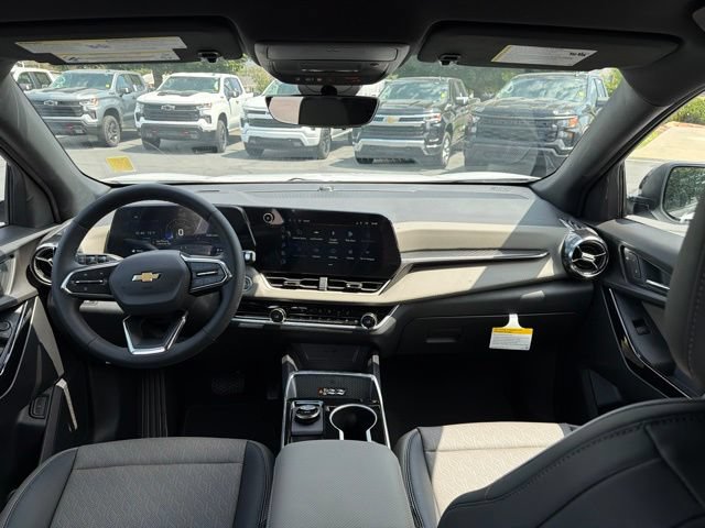 2027 Chevrolet Equinox LT - Photo 13