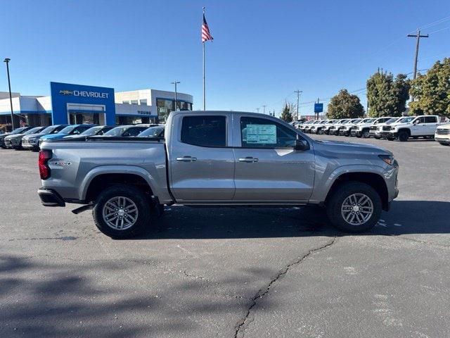 2026 Chevrolet Colorado LT - Photo 8