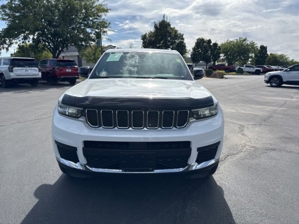 Used 2024 Jeep Grand Cherokee L Laredo X 4x4 SUV