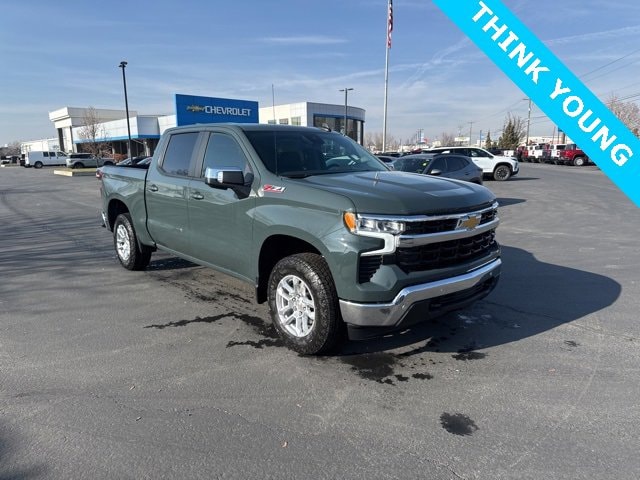 2026 Chevrolet Silverado LT's photo