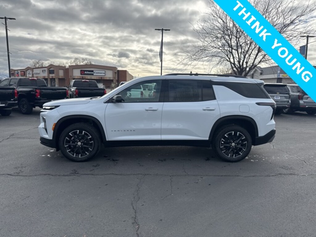 New 2026 Chevrolet Traverse LT SUV