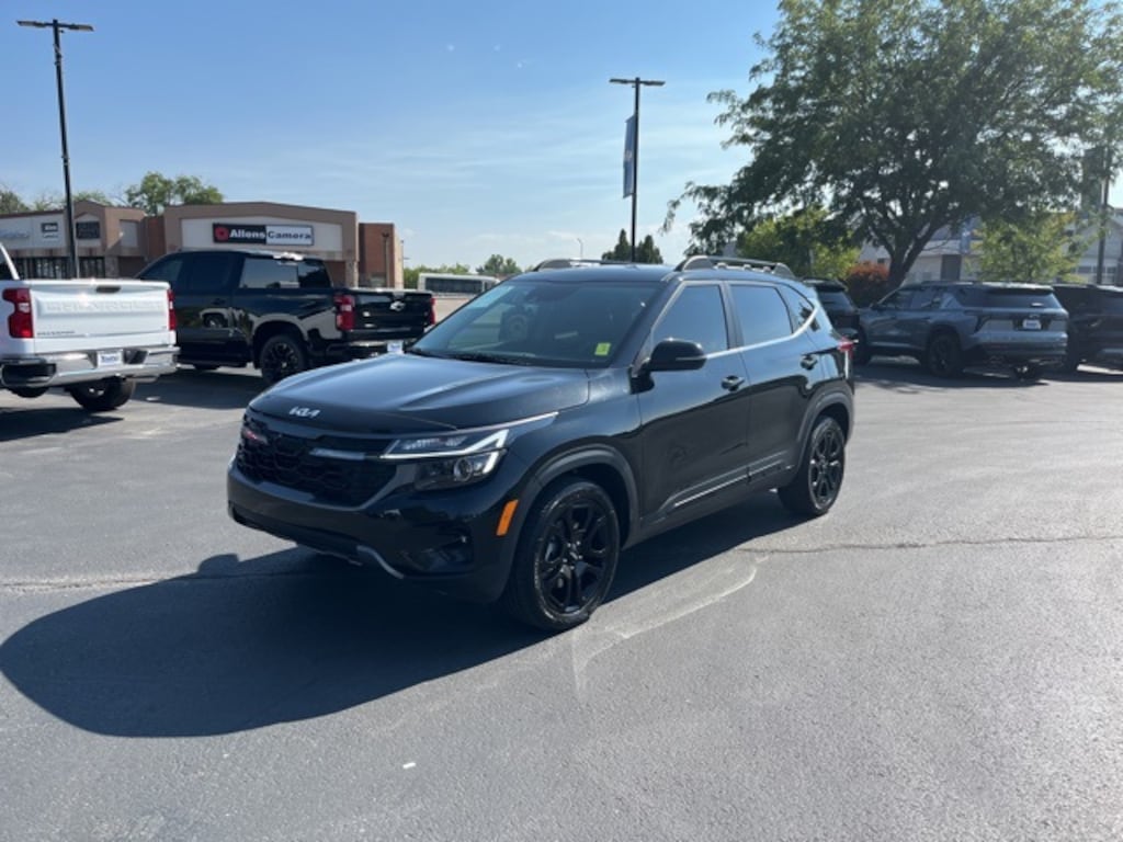 Used 2024 Kia Seltos X-Line SUV