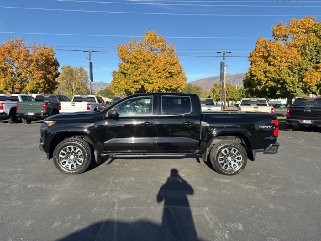 Used 2023 Chevrolet Colorado LT Truck Crew Cab