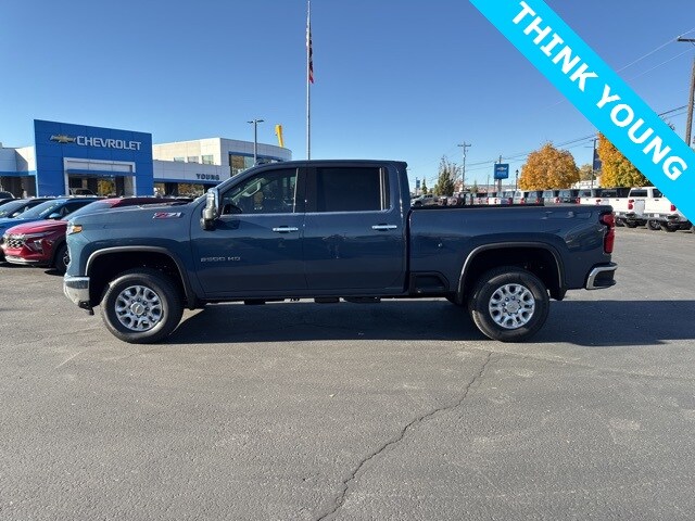 2026 Chevrolet Silverado 3500HD LTZ photo 4