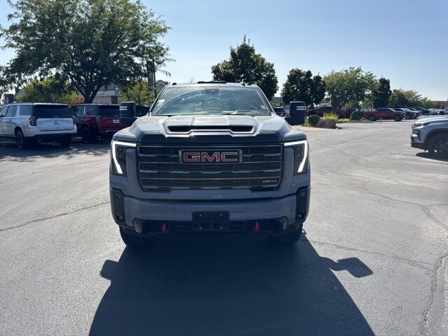 2025 Gmc Sierra 2500 HD AT4 photo 2
