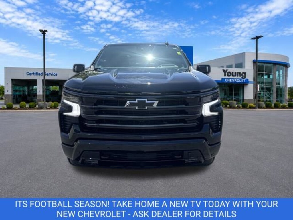 New 2026 Chevrolet Silverado 1500 High Country Truck Crew Cab