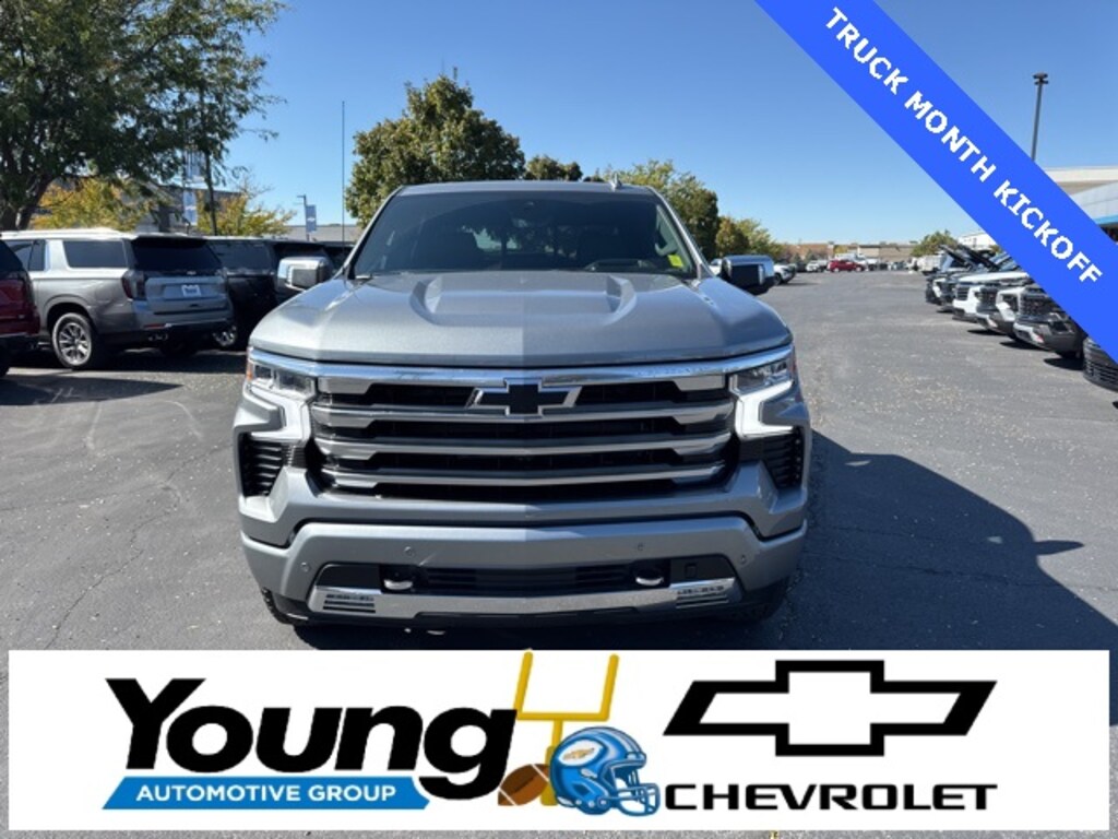 New 2026 Chevrolet Silverado 1500 High Country Truck Crew Cab