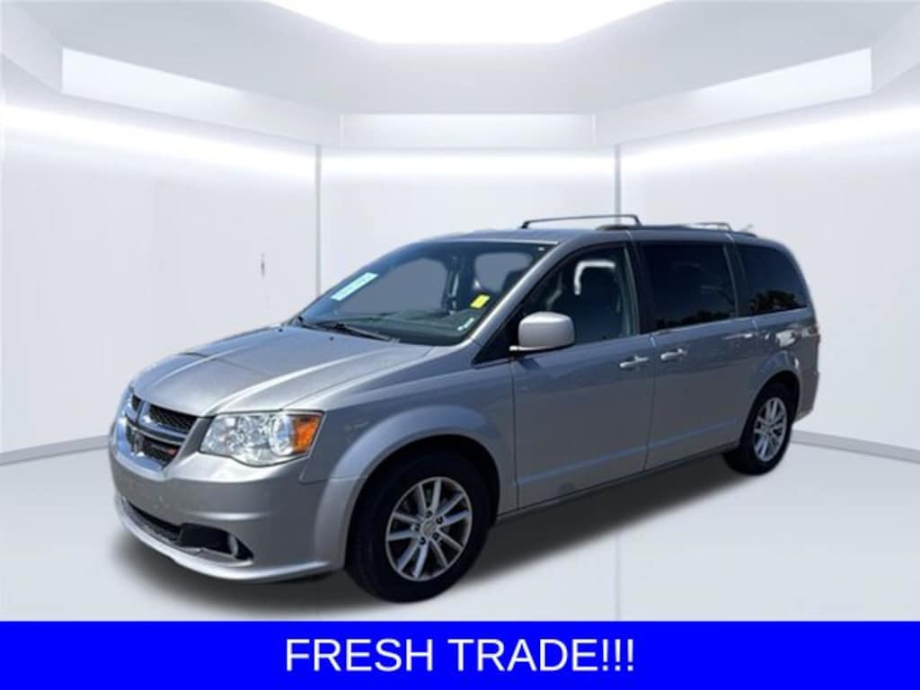 Used 2019 Dodge Grand Caravan SXT Van Passenger Van