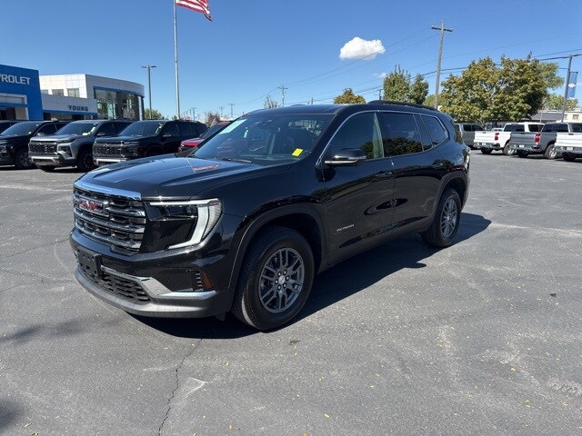 2025 Gmc Acadia Elevation photo 2