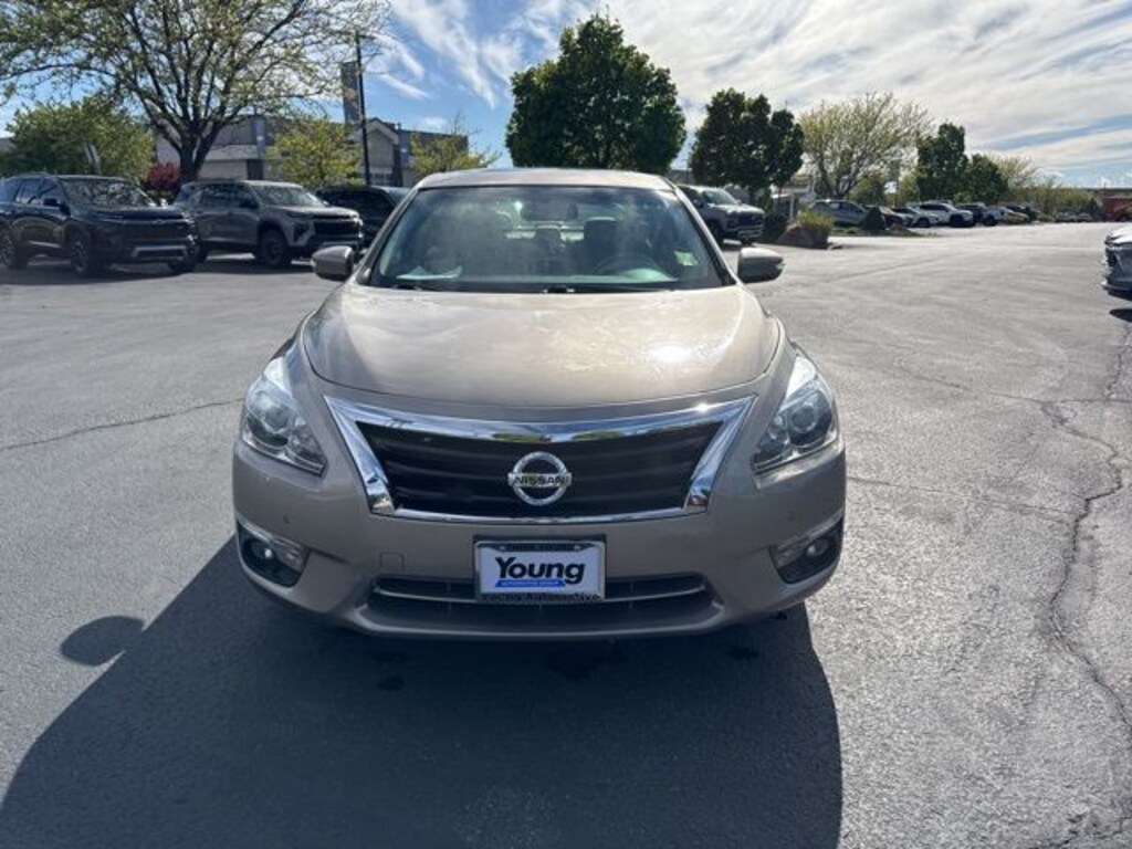 Used 2015 Nissan Altima 3.5 SL Sedan