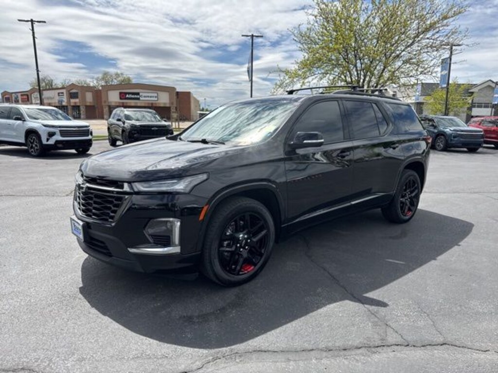 Used 2022 Chevrolet Traverse Premier SUV