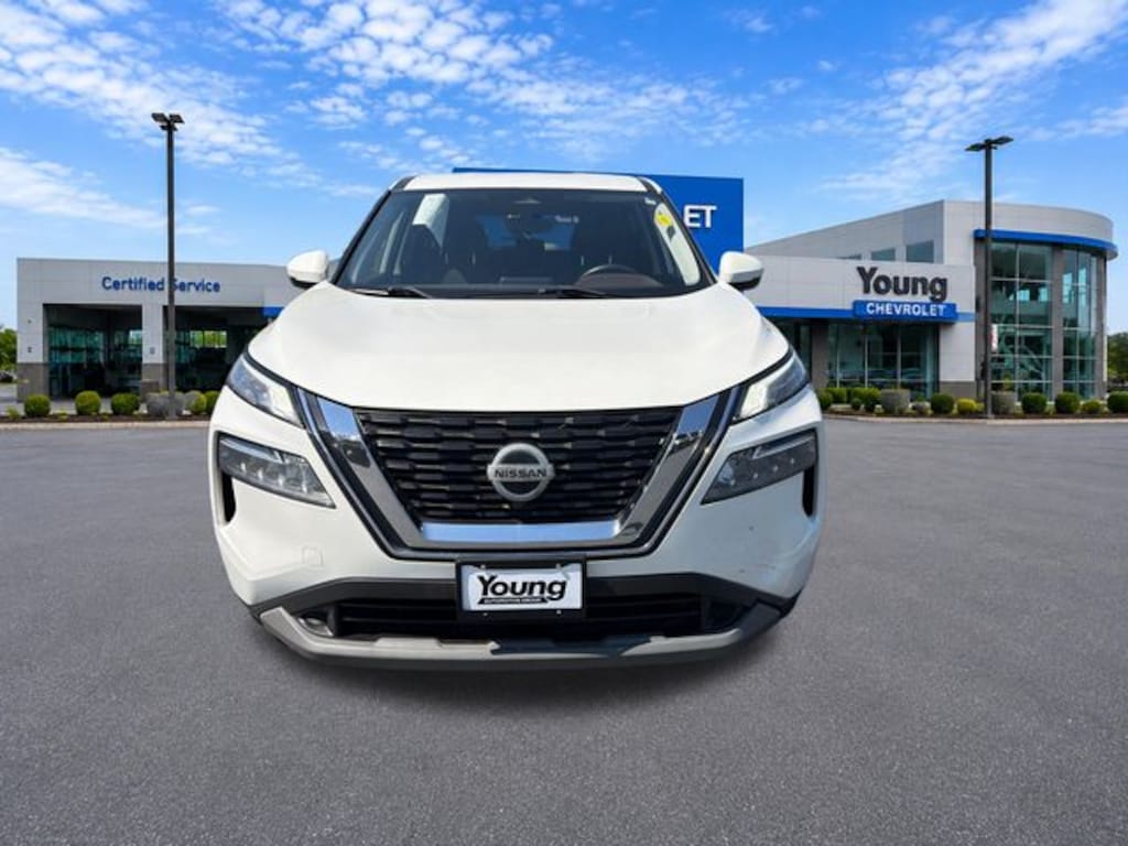 Used 2021 Nissan Rogue SV SUV