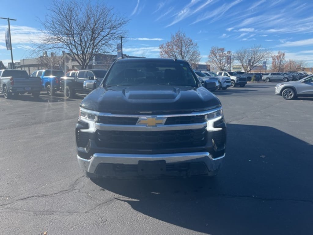 Used 2025 Chevrolet Silverado 1500 LT w/1LT Truck Crew Cab