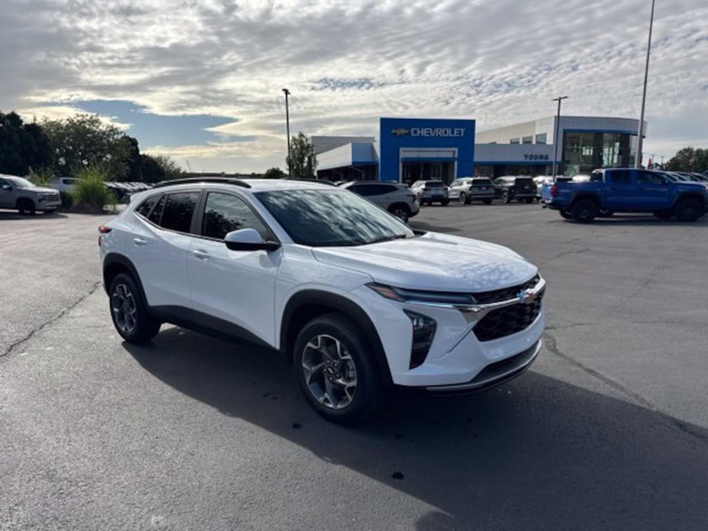 New 2026 Chevrolet Trax LT SUV