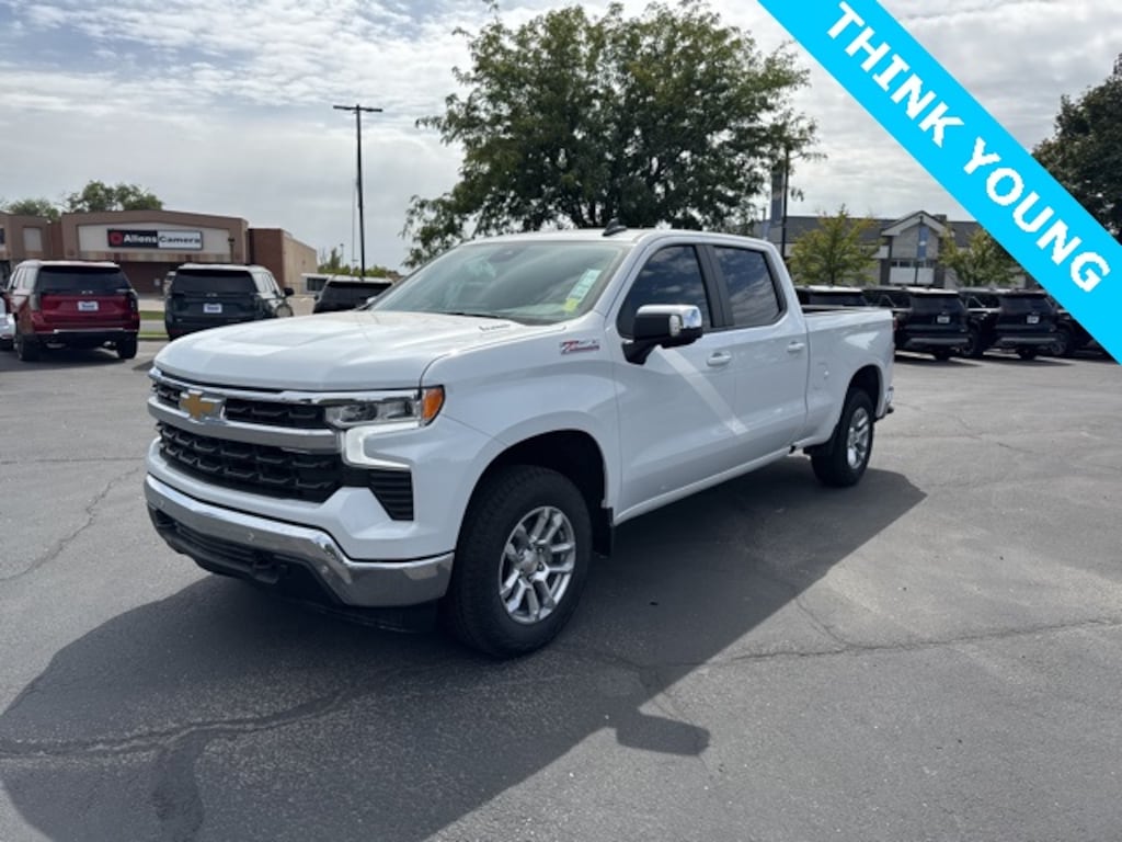 New 2026 Chevrolet Silverado 1500 LT w/1LT Truck Crew Cab