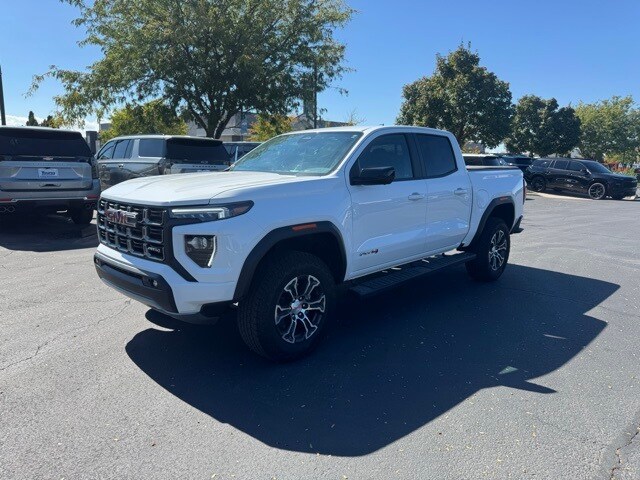 2024 Gmc Canyon AT4 photo 3