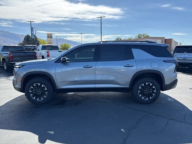 2026 Chevrolet Traverse Z71 photo 4