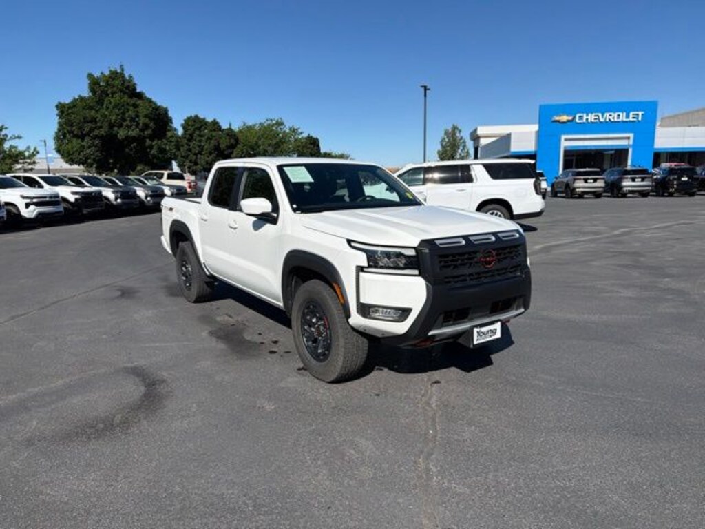 Used 2026 Nissan Frontier PRO-4X Truck Crew Cab