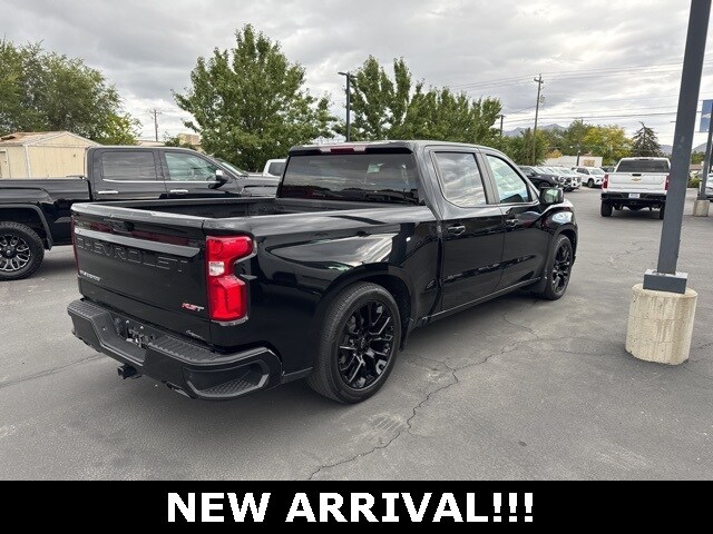 2023 Chevrolet Silverado 1500 RST photo 3