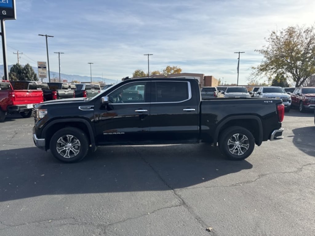 Used 2025 GMC Sierra 1500 SLT Truck Crew Cab