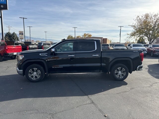 2025 Gmc Sierra 1500 SLT photo 3