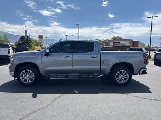 2024 Chevrolet Silverado 1500 LTZ photo 3