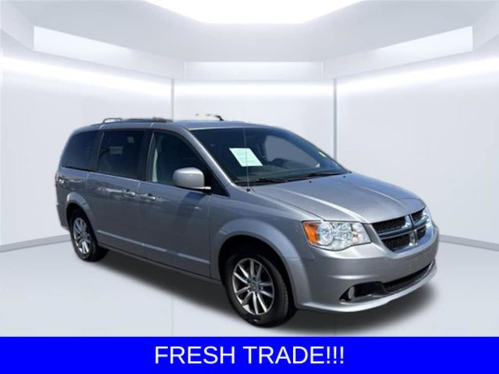 Used 2019 Dodge Grand Caravan SXT Van Passenger Van
