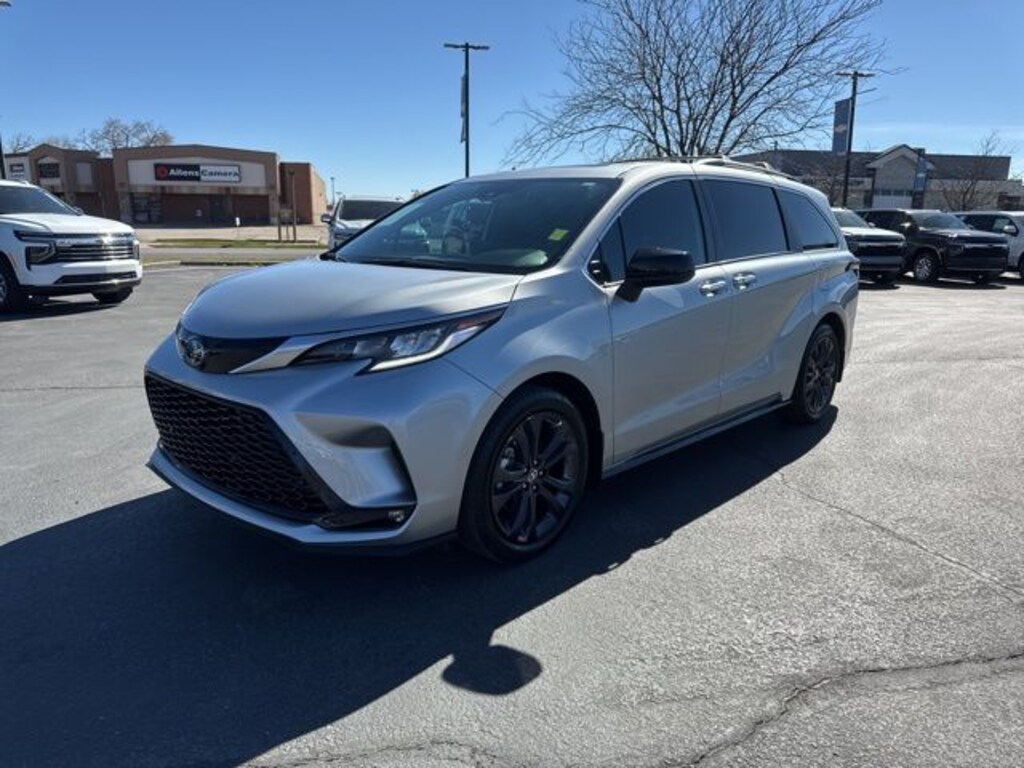 Certified 2024 Toyota Sienna XSE 7 Passenger Van Passenger Van