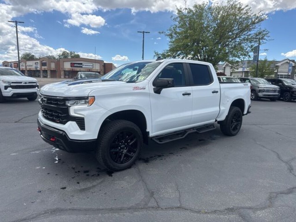 Used 2025 Chevrolet Silverado 1500 LT Trail Boss Truck Crew Cab