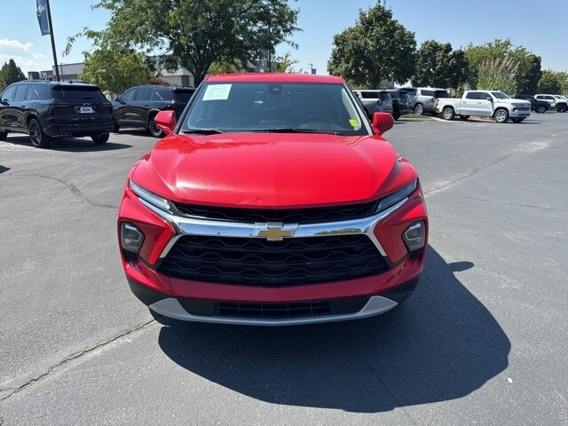 2023 Chevrolet Blazer 2LT photo 2