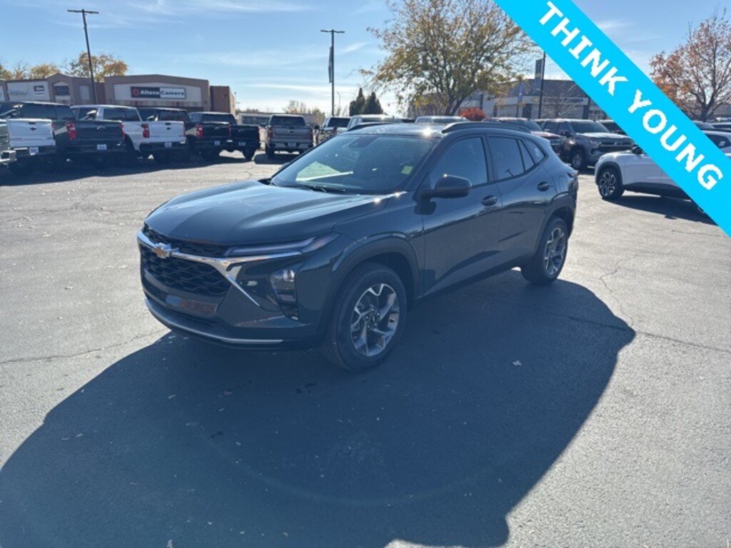 New 2026 Chevrolet Trax LT SUV
