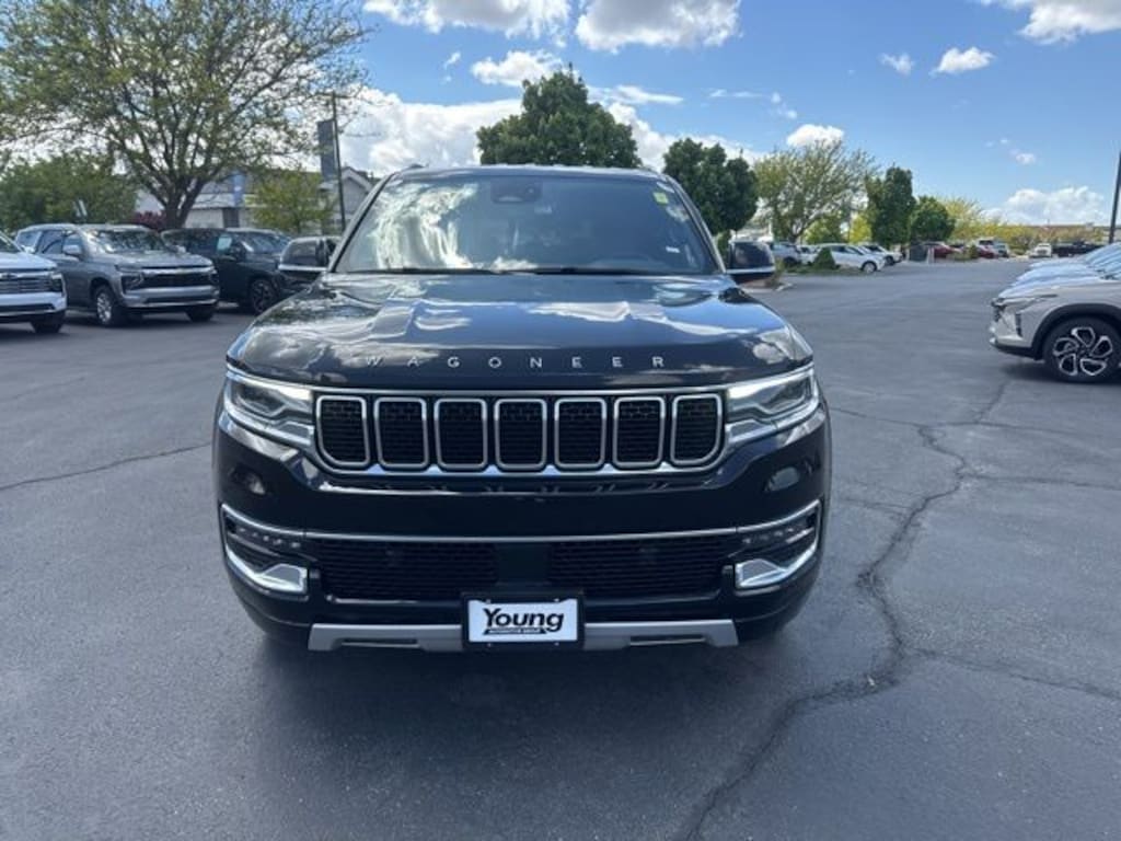 Used 2024 Jeep Wagoneer L Series II SUV
