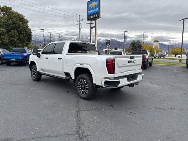 2024 Gmc Sierra 2500 HD Denali Ultimate photo 2