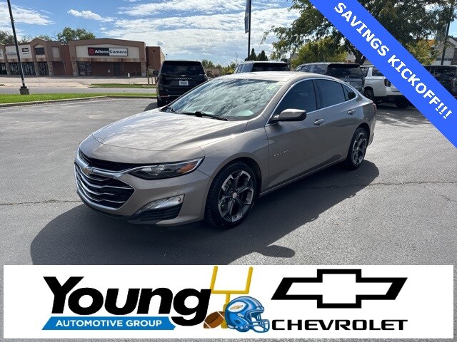 2022 Chevrolet Malibu 1LT photo 3