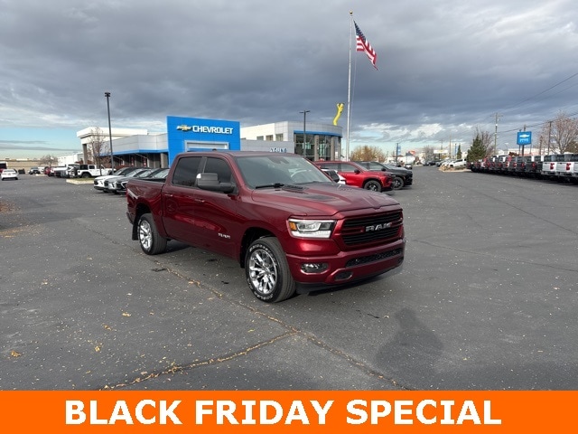 2023 Ram 1500 Laramie photo 2