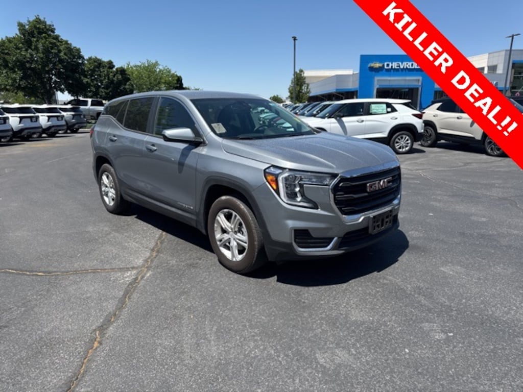 Used 2024 GMC Terrain SLE SUV