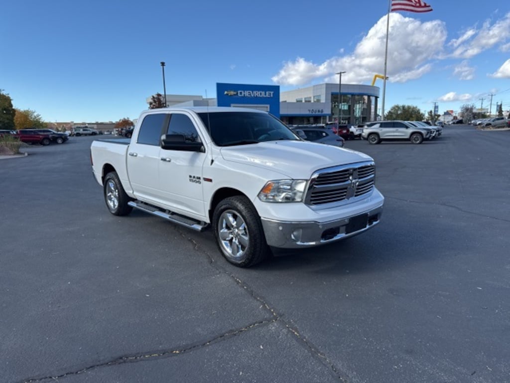 Used 2016 Ram 1500 SLT Truck Crew Cab