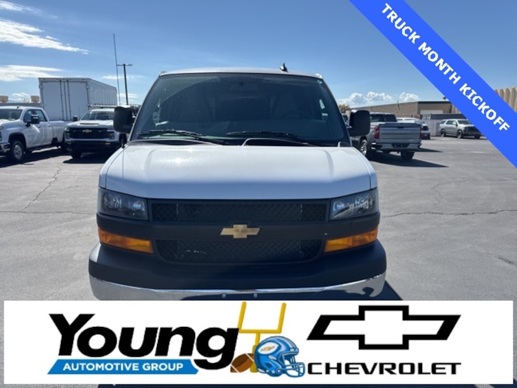 New 2025 Chevrolet Express 3500 Work Van Van Extended Cargo Van