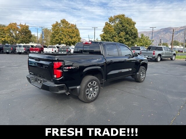 2023 Chevrolet Colorado LT photo 3