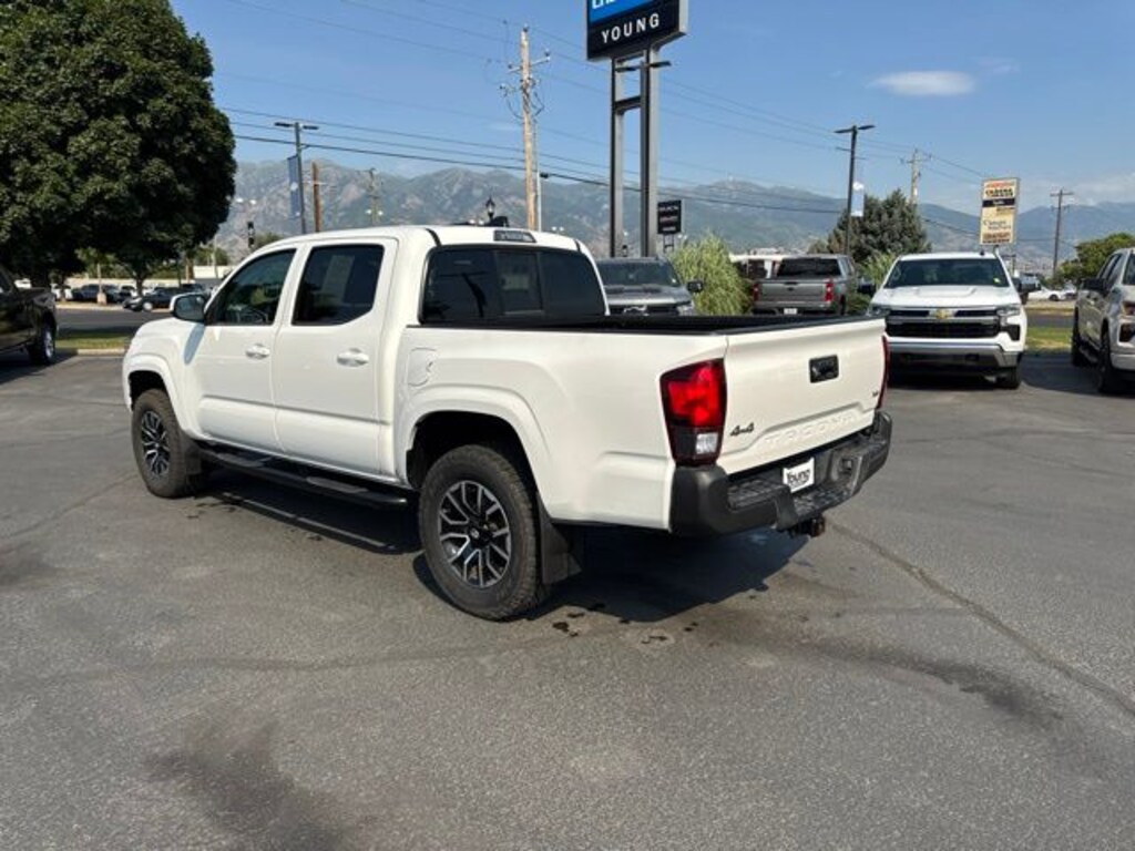 Used 2022 Toyota Tacoma SR V6 Truck Double Cab