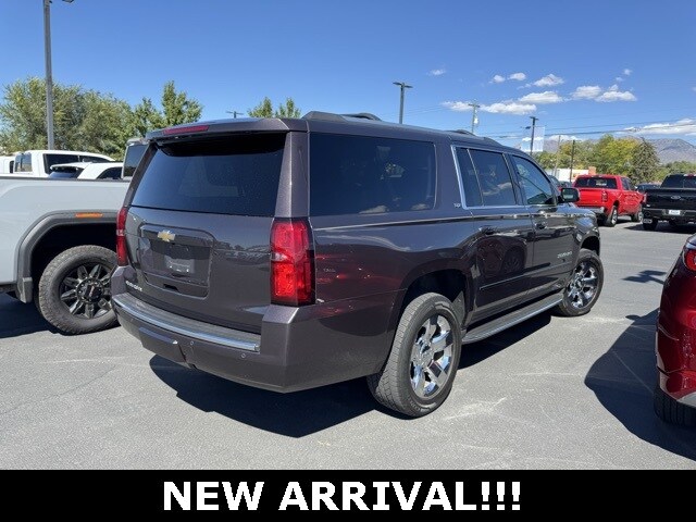 2016 Chevrolet Suburban LTZ photo 2