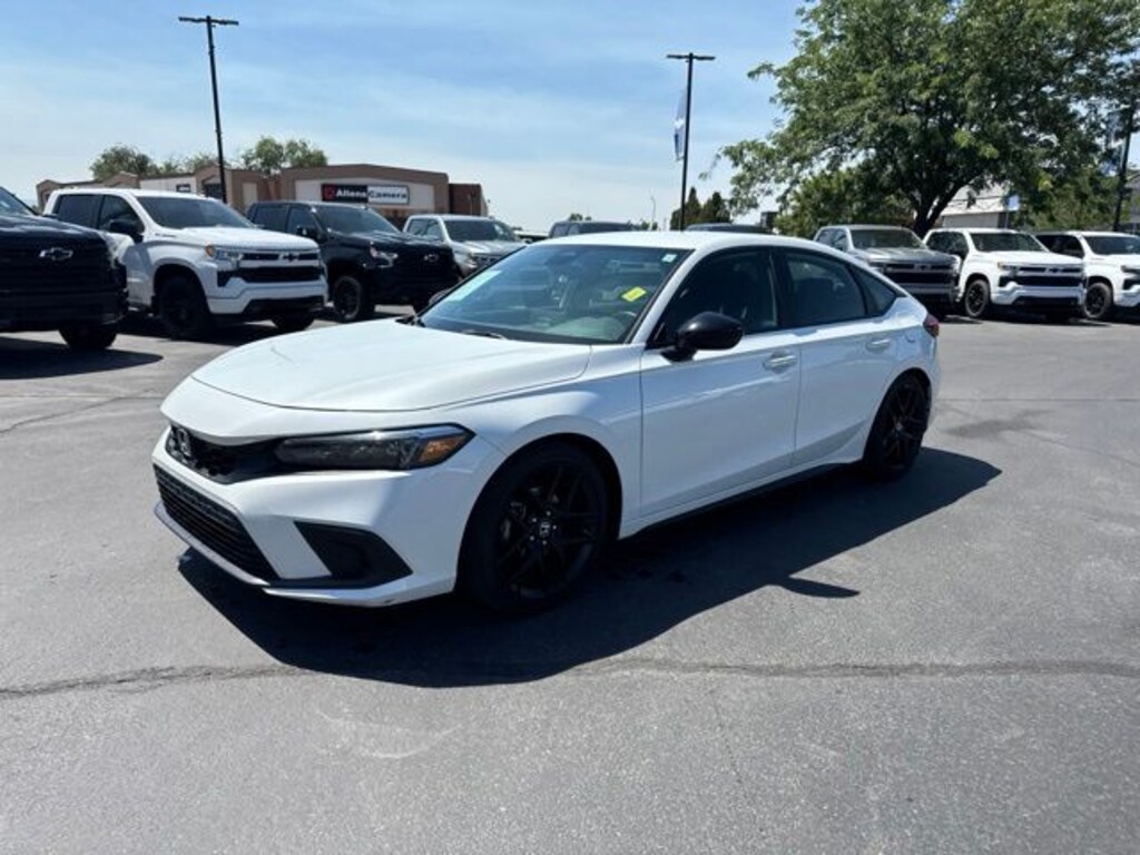 Used 2024 Honda Civic Sport Hatchback