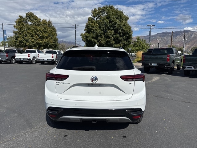 2022 Buick Envision Preferred photo 3