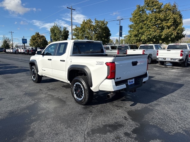 2024 Toyota Tacoma TRD Pro photo 3