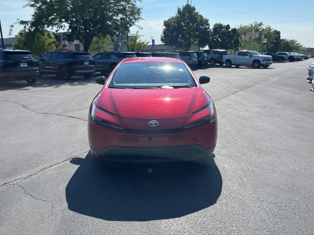 2025 Toyota Prius Limited photo 2