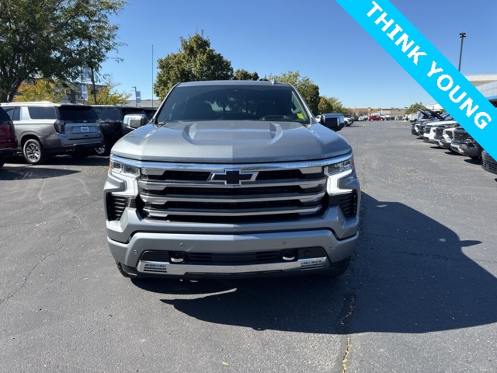 New 2026 Chevrolet Silverado 1500 High Country Truck Crew Cab