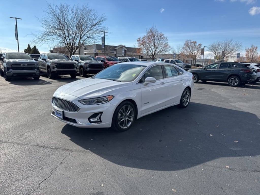 Used 2019 Ford Fusion Hybrid Titanium Sedan